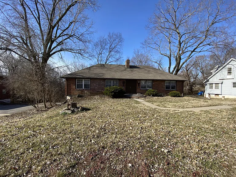 1509-1511 W College Ter — Photo 10