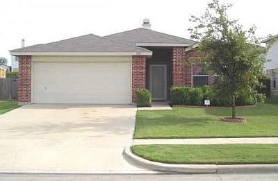 1st image of 802 Hontley Dr