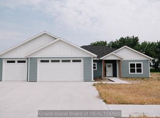 917 19th St, Central City, NE 68826