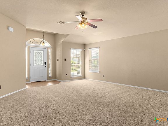 5th image of 2205 Terry Dr