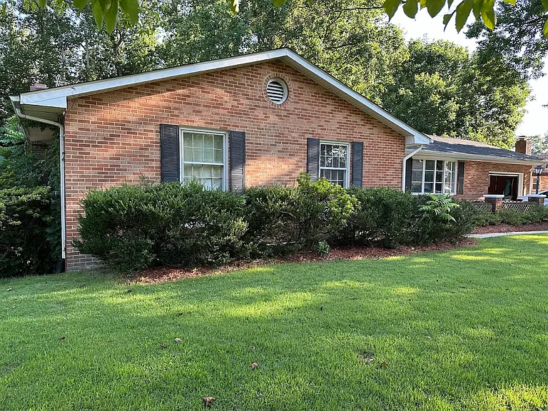 11607 Rivershore Dr — Photo 4