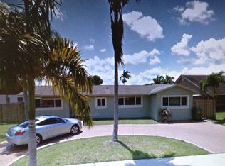 10940 NW 15th St, Pembroke Pines, FL 33026