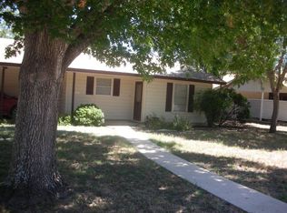 925 Ford St, Kerrville, TX 78028