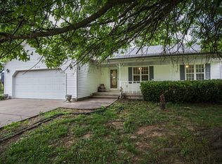 376 W State Highway Dd, Lamar, MO 64759