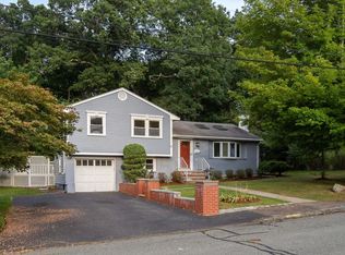 21 Turner Dr, Randolph, MA 02368