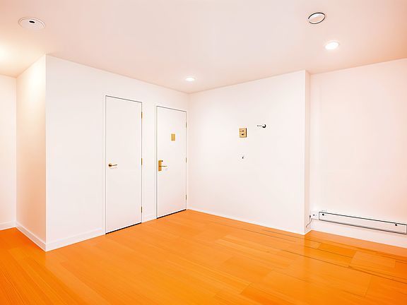 3rd image of 103 E 2nd St APT 11