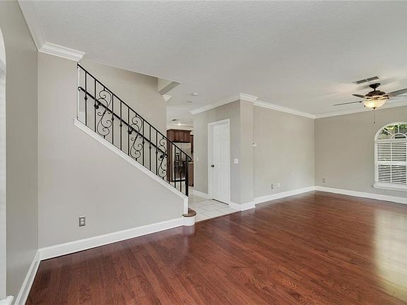 3rd image of 1625 Ferris Ave