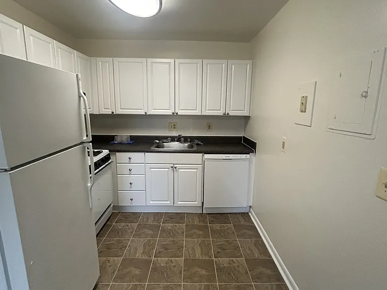 Key Landing — Photo 39