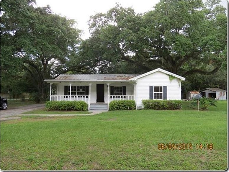 1st image of 1719 Sagasta St
