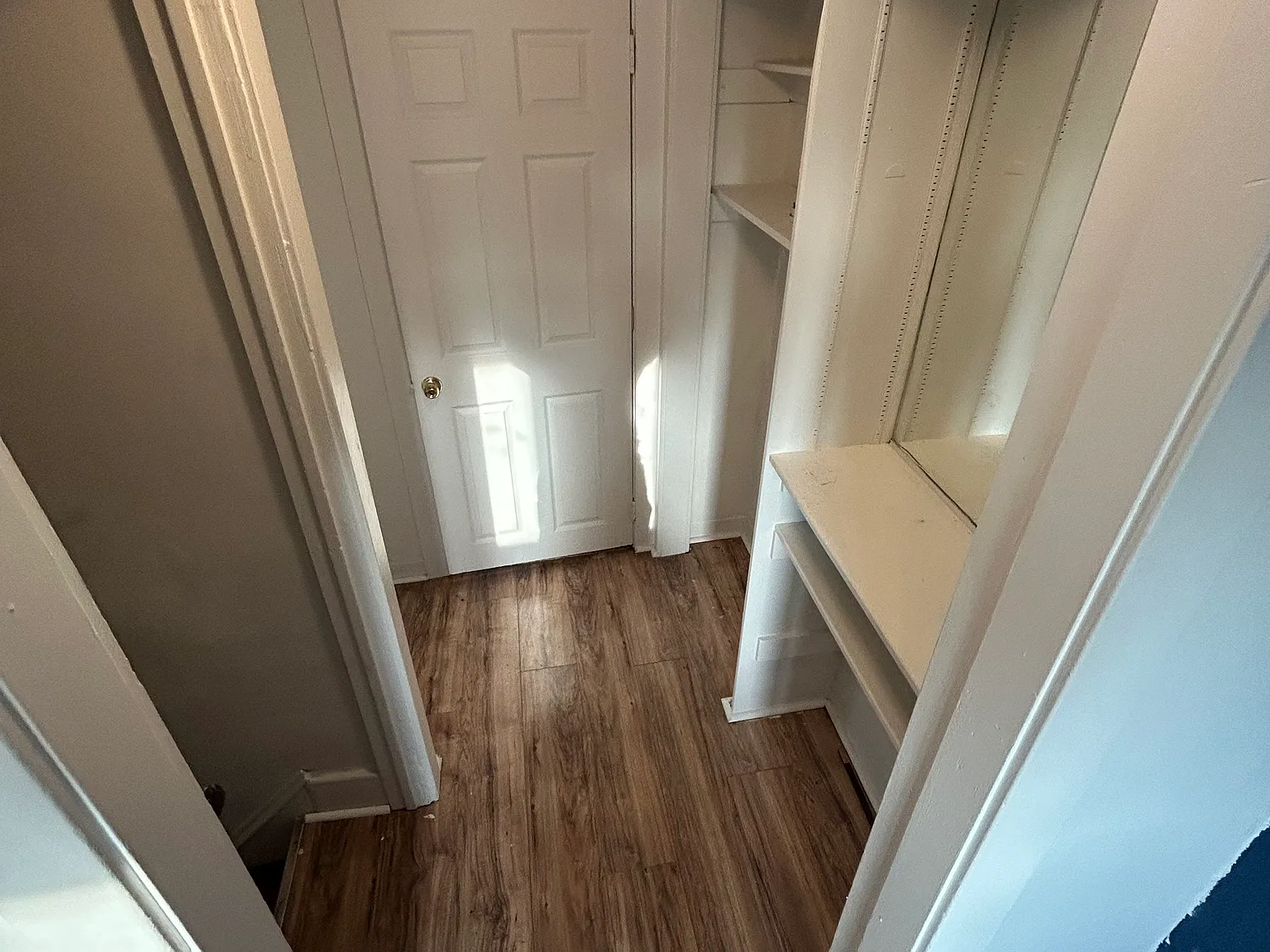 1 bed, 852 sqft, $1,000 — Photo 4