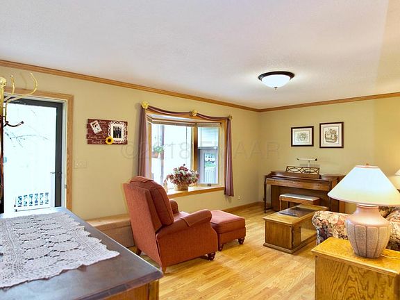 4th image of 414 Southwood Dr