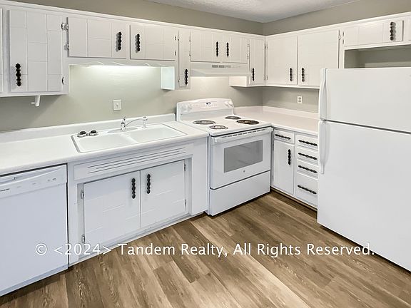 105 Tyne Blvd #9 (4)_02012024