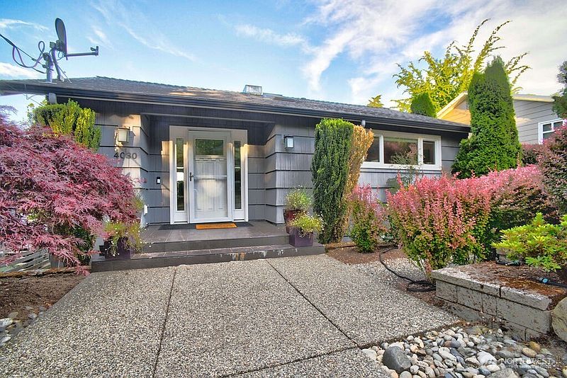 2nd image of 4030 26th Avenue W