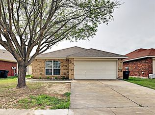 237 Memory Dr, Fort Worth, TX 76108