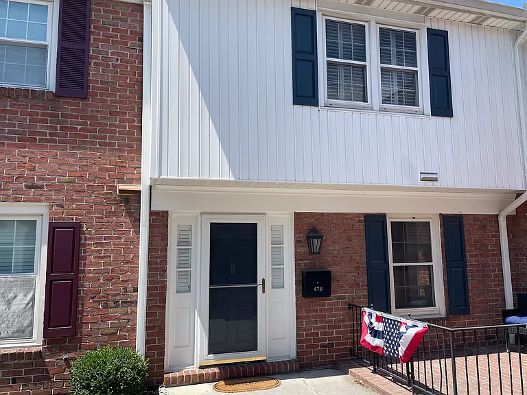 476 W Chocolate Ave — Photo 25