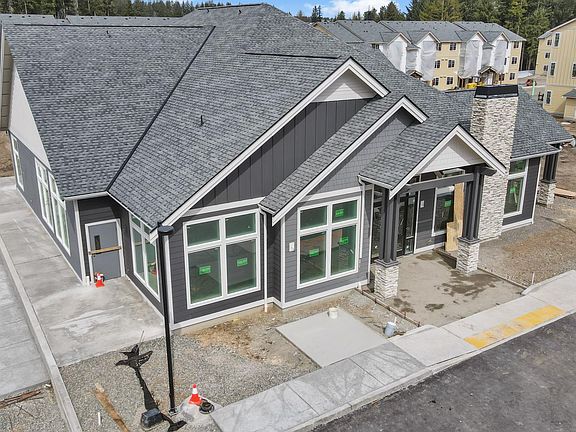 3rd image of 7127 32nd Ave NE #247c44bc1
