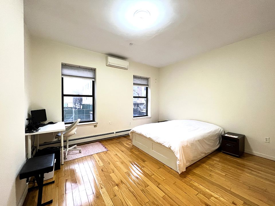 1st image of 400 W 145th St #3