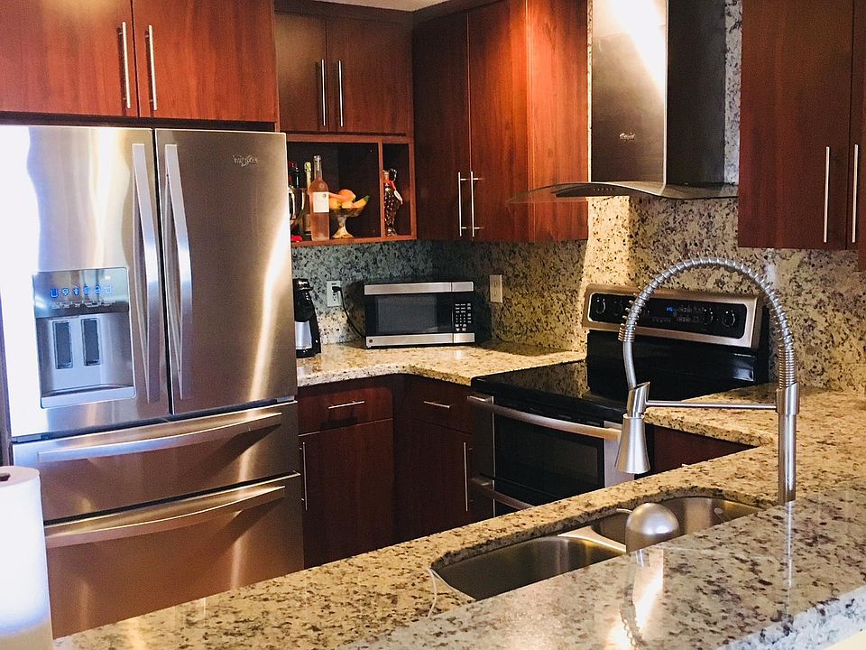 1st image of 6700 NW 114th Ave APT 934