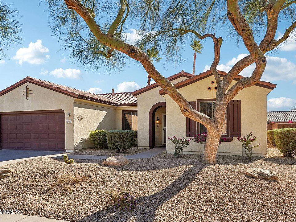 1st image of 19241 N EMERALD COVE Way