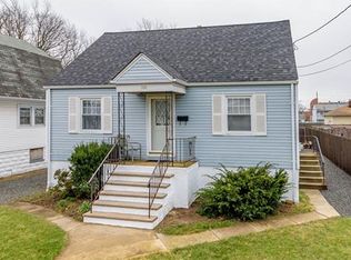 108 Delmore Ave, South Plainfield, NJ 07080