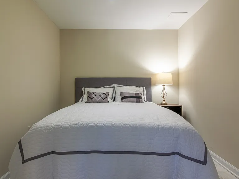 6034 Chesterbrook Rd #B — Photo 17