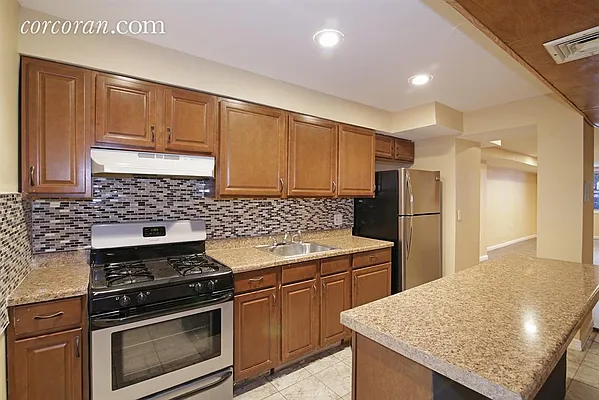 Rented by Corcoran | media 10