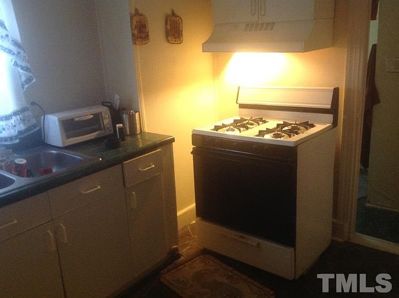 2nd image of 1118 Shelton Rd