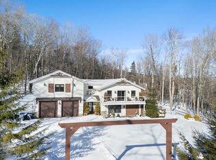 127 Fannie Hill Rd, Wilmington, VT 05363