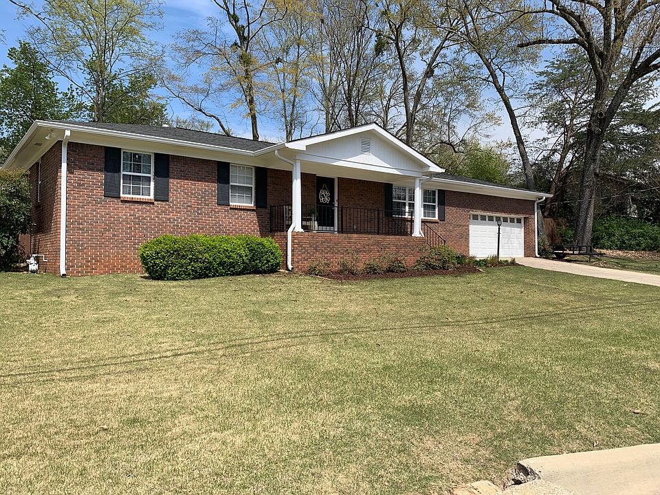 2nd image of 2712 Mountain Woods Dr