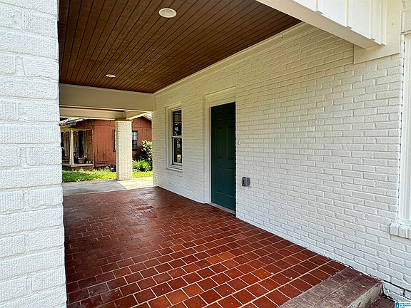 5th image of 2309 28th St W