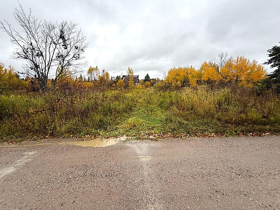 4th image of 7559 Metske Rd