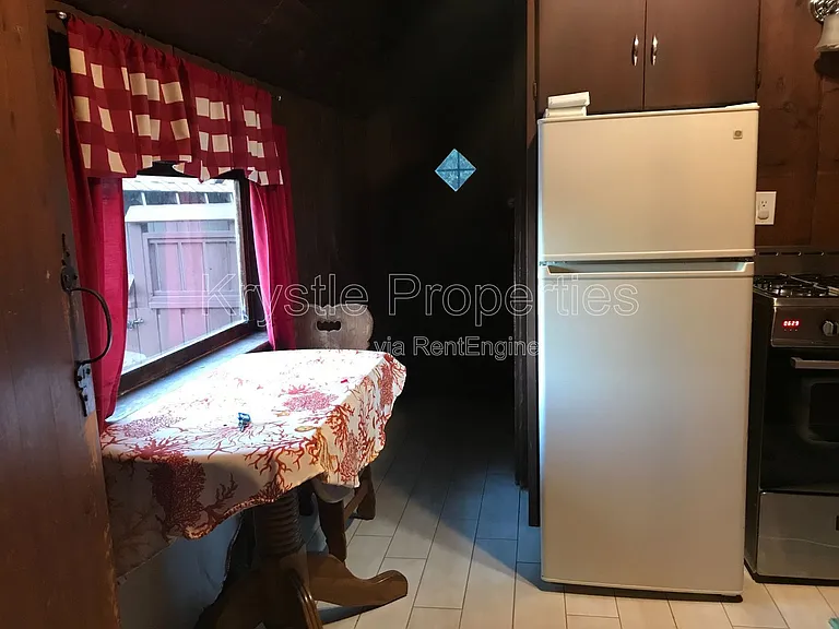 50 Winslow Ave #B — Photo 7
