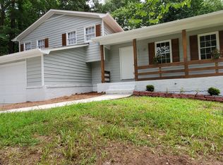 2196 River Acres Ct, Lithonia, GA 30058