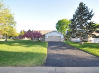 3964 87th Ln NE, Blaine, MN 55014