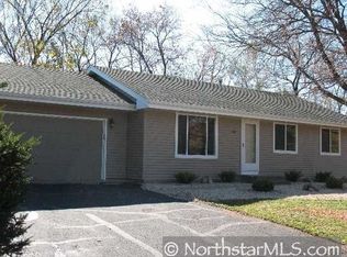 11281 Red Fox Dr N, Maple Grove, MN 55369