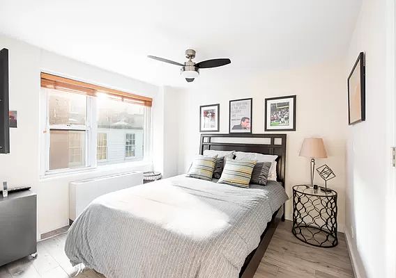 4th image of 400 E 77th St APT 3G