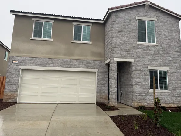4482 Mecca Ave, Clovis, CA 93619
