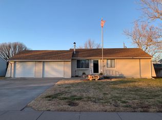2924 27th St, Great Bend, KS 67530