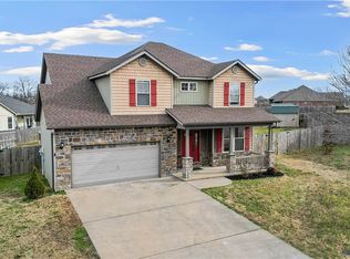 2141 Hunter Dr, Pea Ridge, AR 72751