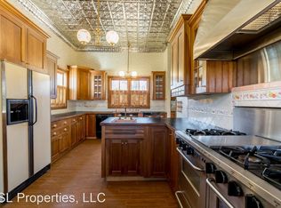 128 E Davidson St, Fayetteville, AR 72701