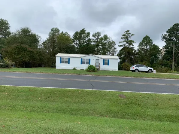 3264 British Rd, Kinston, NC 28501