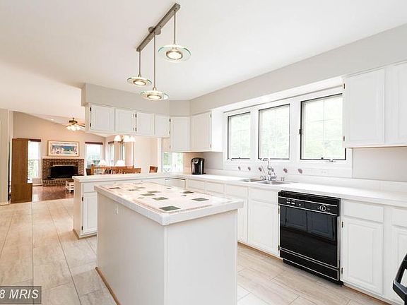 Kitchen w/ view of backyard