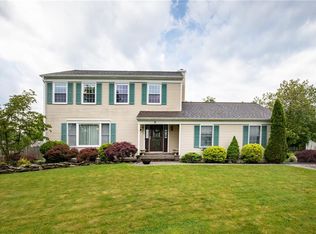 8 Post Ct, Hillsborough, NJ
