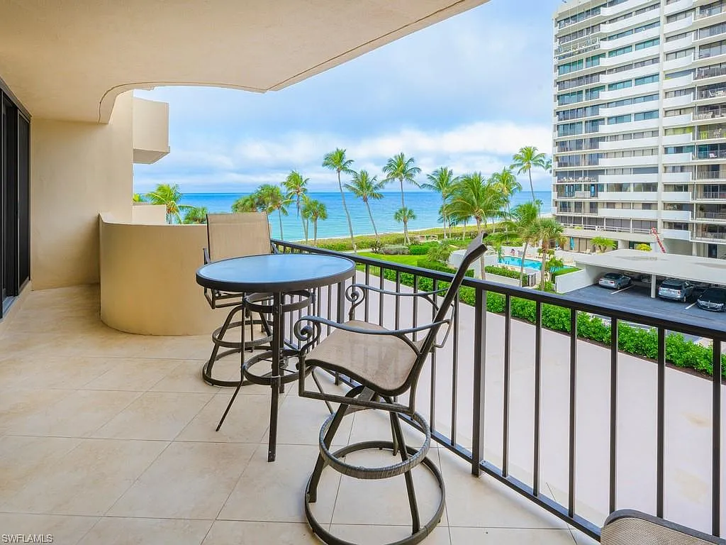 2 bed, 2.0 bath, 1267 sqft, $13,000 — Photo 1