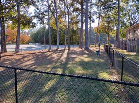 The Grove at Six Hundred Apartment Homes