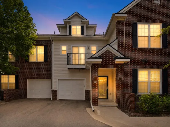 273 Scio Village Ct Unit 243, Ann Arbor, MI 48103
