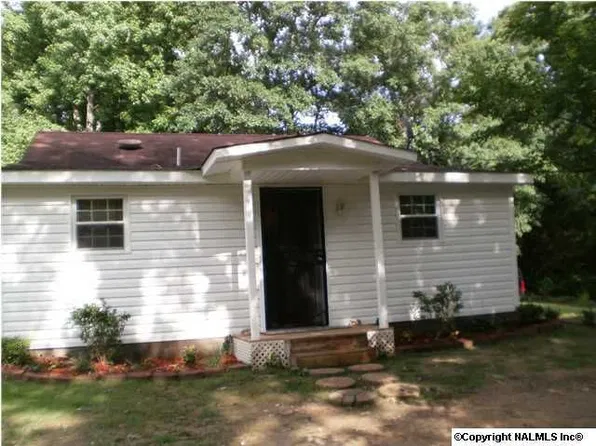 515 Elrod Cir NW, Hartselle, AL 35640