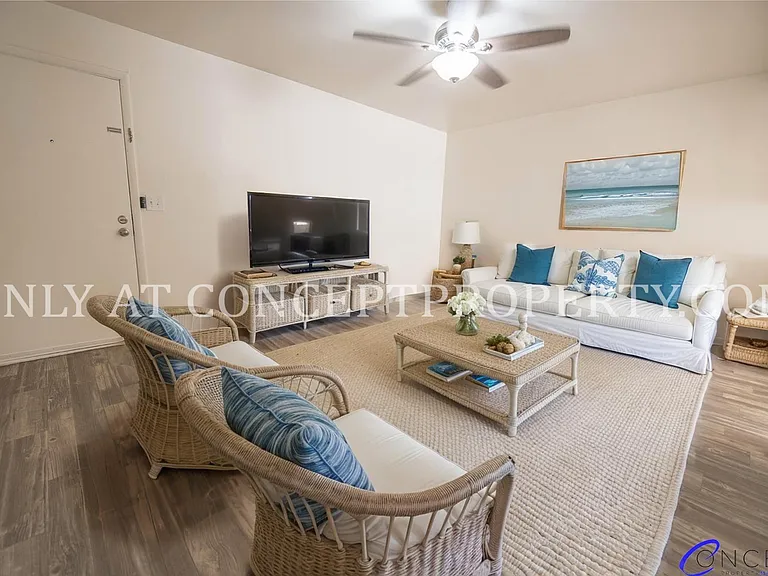 Aspen Pines — Photo 202