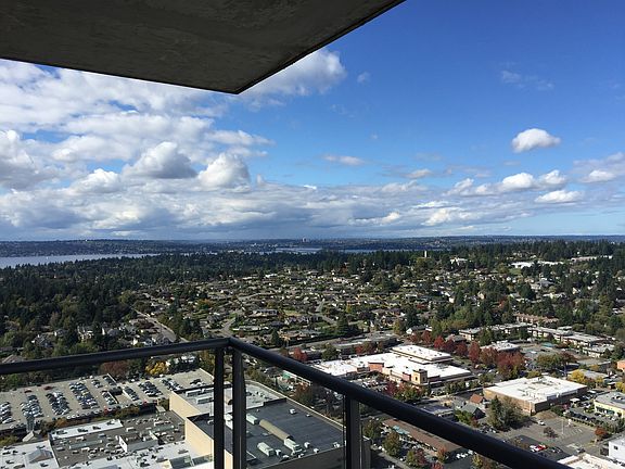 5th image of 650 Bellevue Way NE Unit 3905