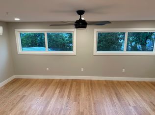 180 N Winooski Ave #101, Burlington, VT 05401